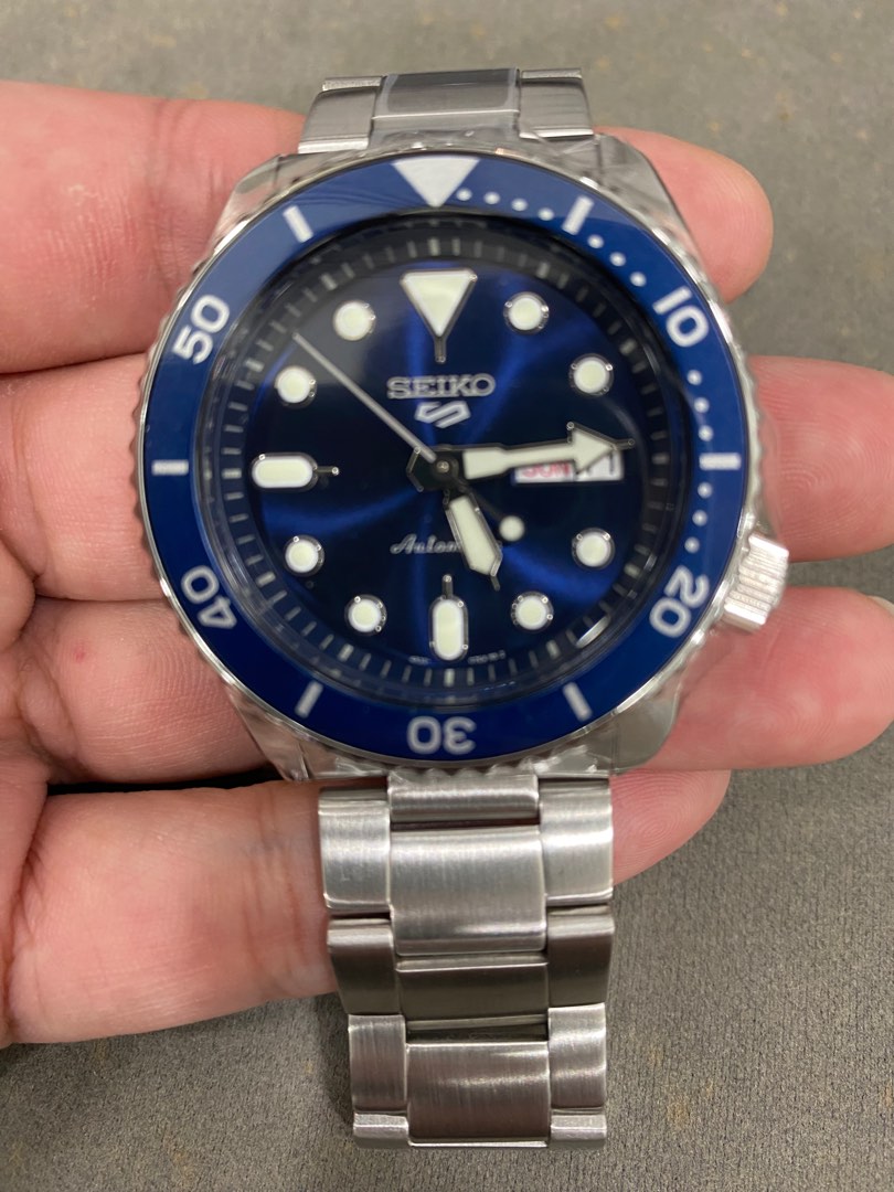 Seiko 5 Sports Blue Automatic Watch, Men's Fashion, Watches & Accessories,  Watches on Carousell