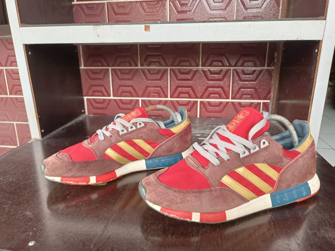 Sepatu adidas boston super shop