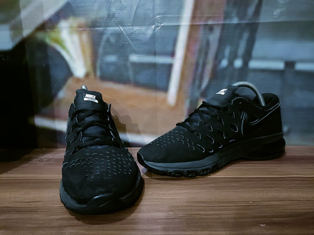 Nike air trainer discount 180 all black