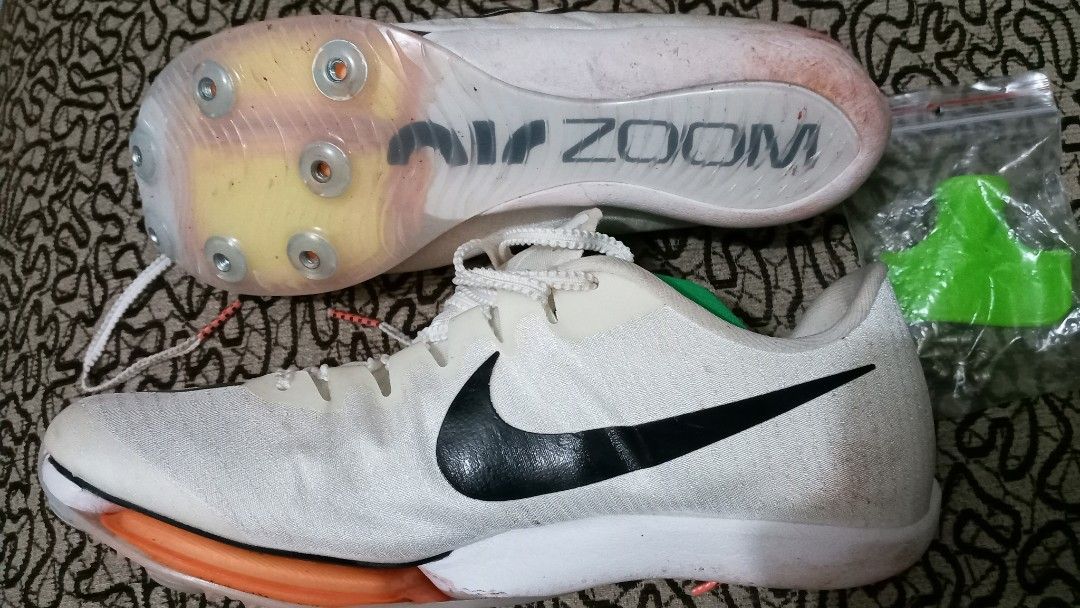 Sepatu spikes nike air zoom Olah Raga Perlengkapan Olahraga