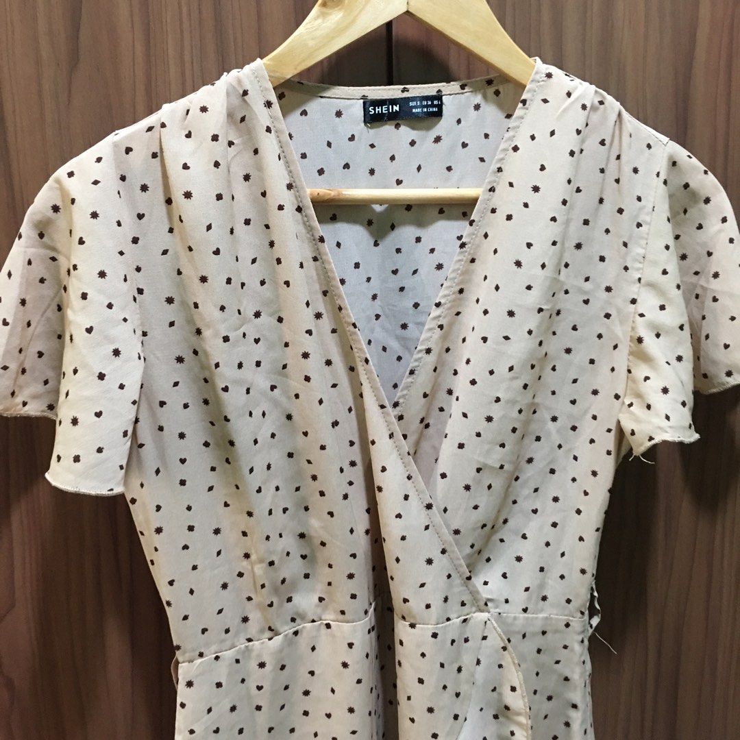 Shein Belted Surplice Dress (Category: Dresses) located in Cebu City. Submitted by leikoon (Listing ID 1222139536, Image 2). Description: ✅ Brand: Shein ✅ Fits small to medium body frames ✅ Original price when bought: Php 350 ✅ RFS: Wardrobe upgrade 🙅🏻‍♀️ No meet-ups 📍Tisa, Cebu City ✈️ can ship thru LBC COD only.