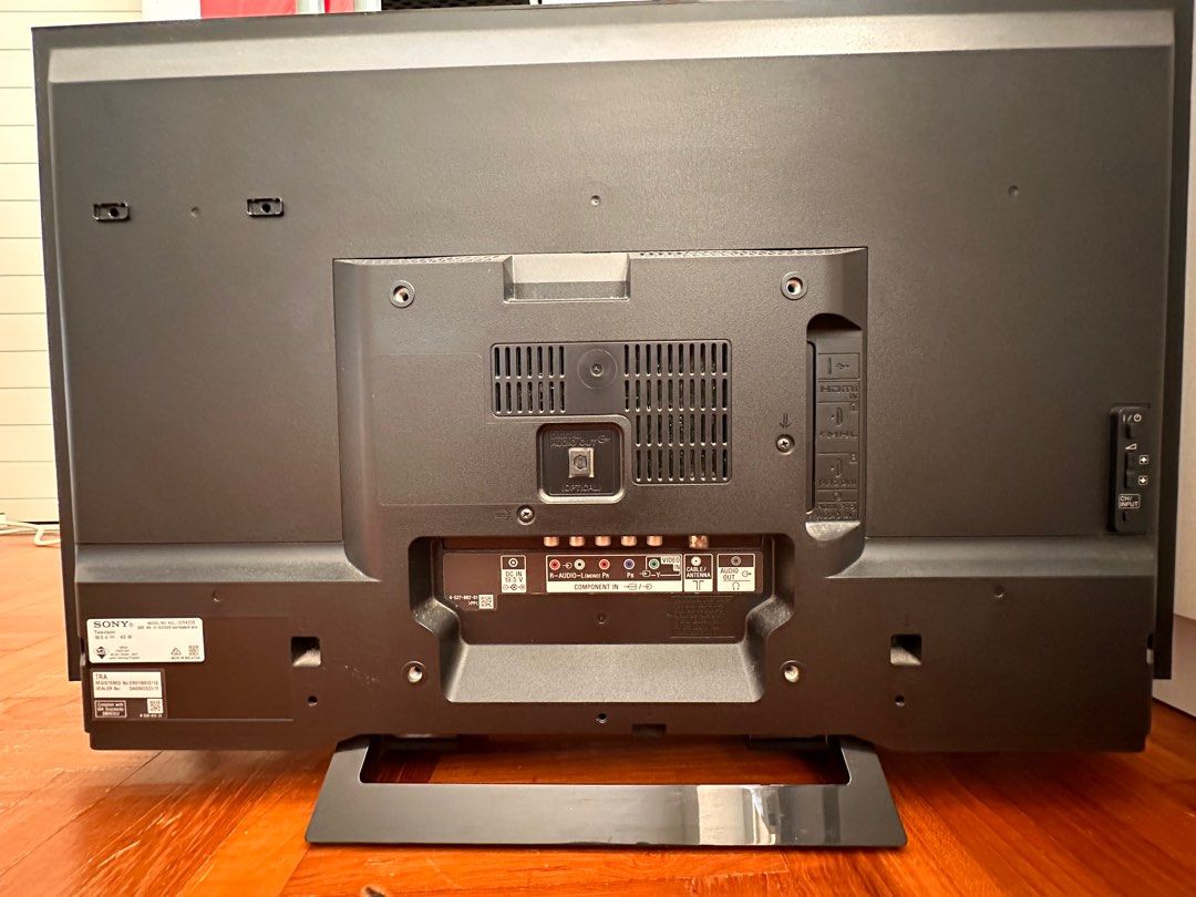 SONY BRAVIA KDL32R420B, TV & Home Appliances, TV & Entertainment, TV