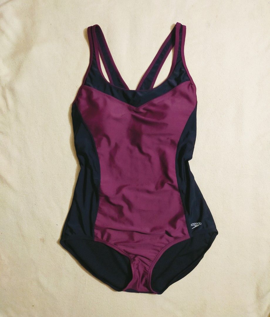 SPEEDO PLUS SIZE KEYHOLE POTENT ONE PIECE SWIMSUIT, Women's Fashion