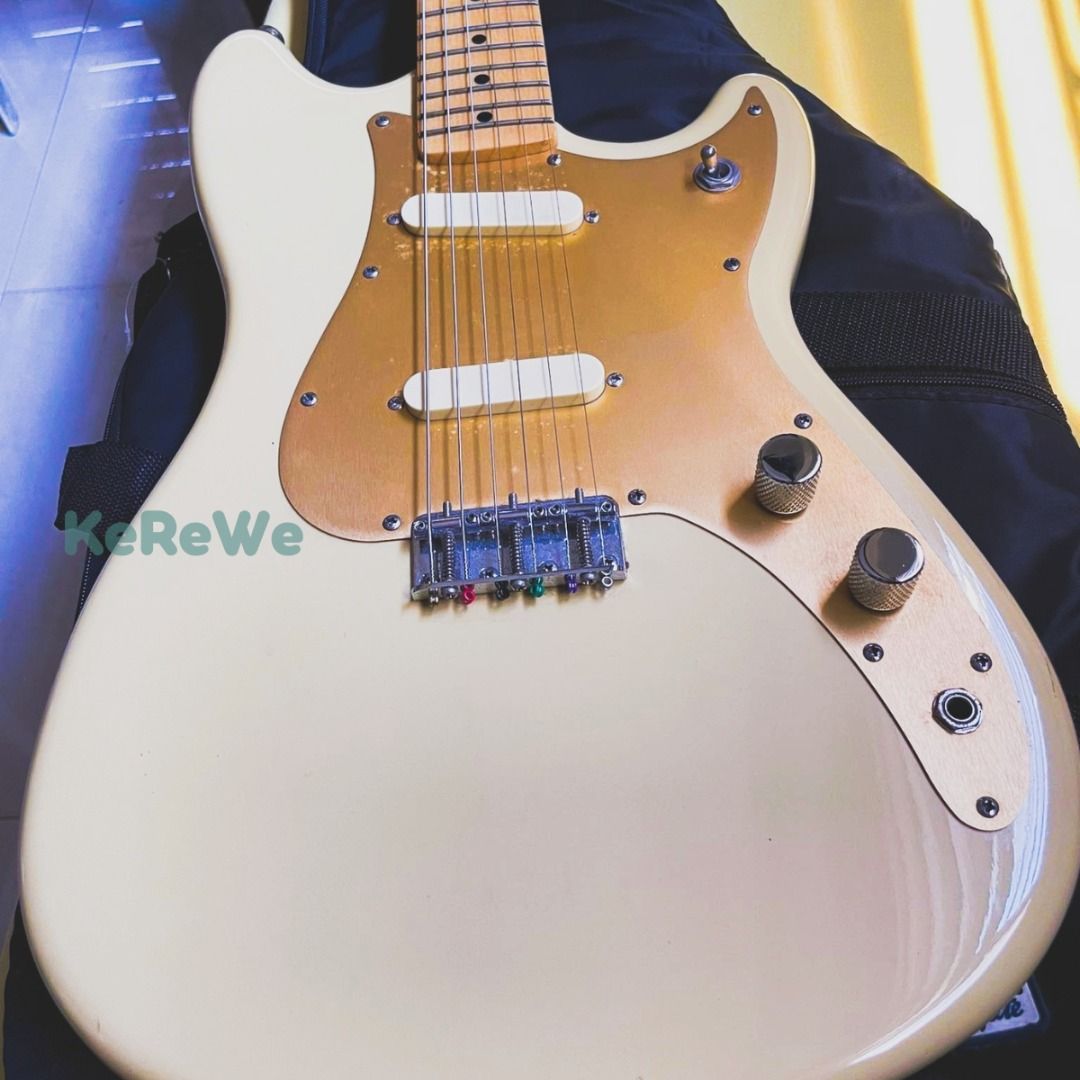 Fender Duo Sonic Desert Sand | escapeauthority.com