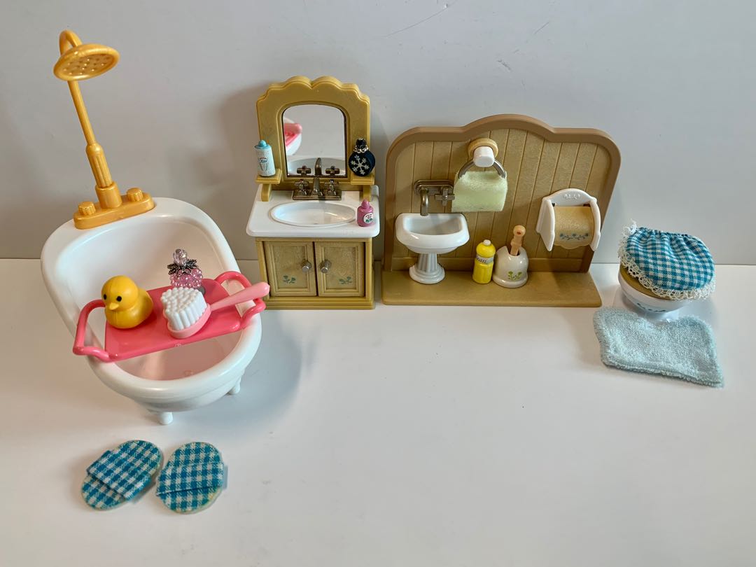 Sylvanian Bathroom Set, Hobbies & Toys, Toys & Games on Carousell