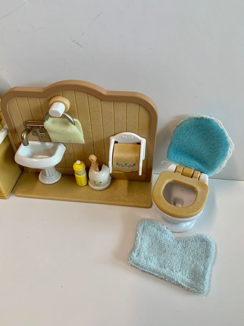 Sylvanian Bathroom Set, Hobbies & Toys, Toys & Games on Carousell