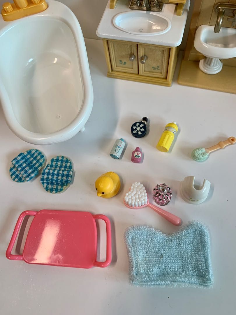 Sylvanian Bathroom Set, Hobbies & Toys, Toys & Games on Carousell