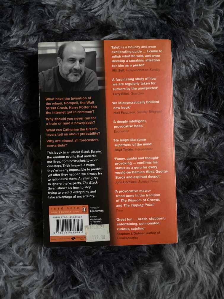 The Black Swan by Nassim Taleb Book, Hobbies & Toys, Books & Magazines