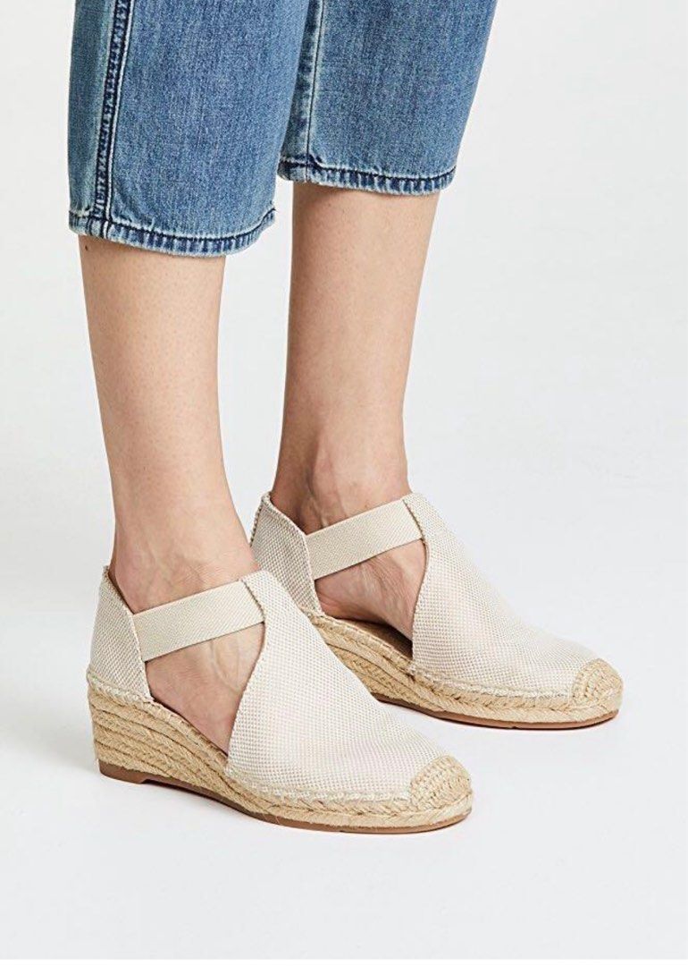 Tory Burch Catalina Espadrille, Women's Fashion, Footwear, Wedges on  Carousell