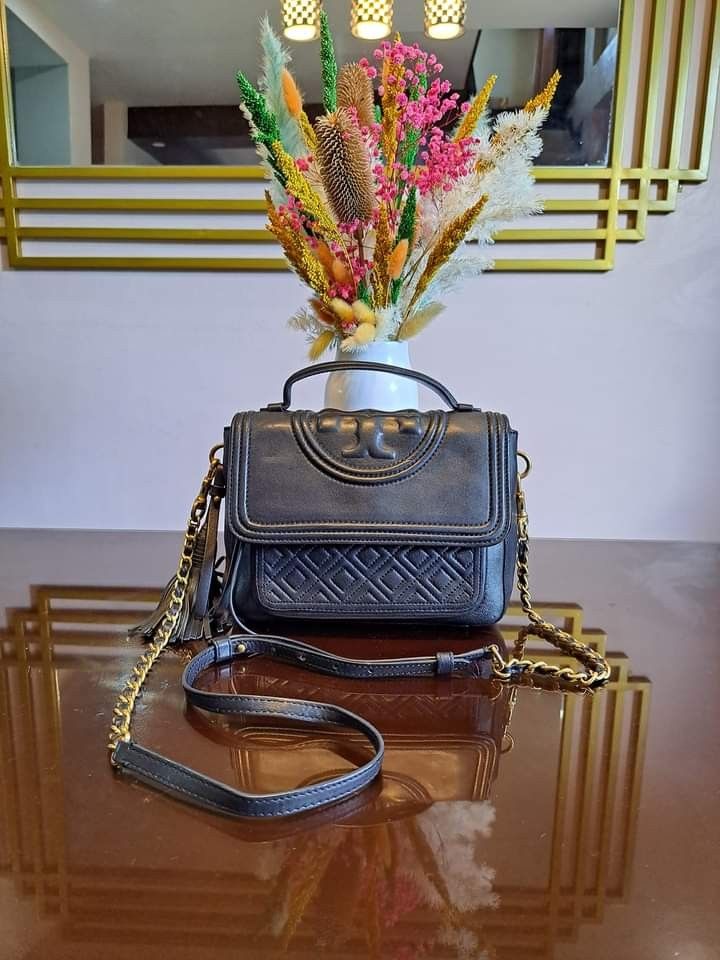 Tory Burch Fleming Satchel Black