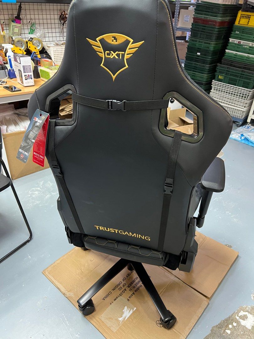 Gxt 712 resto pro gaming 2025 chair