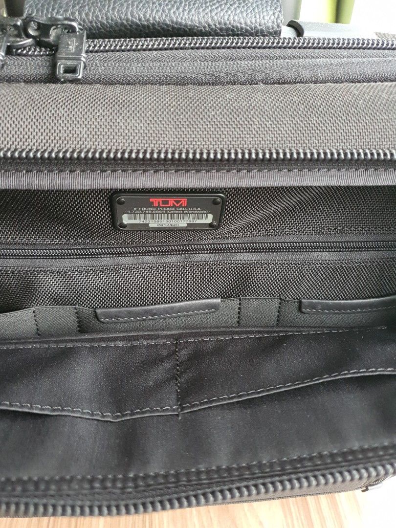 Tumi Pilot Bag , Cabin Luggage , Business Briefcase , Carry on, Men's