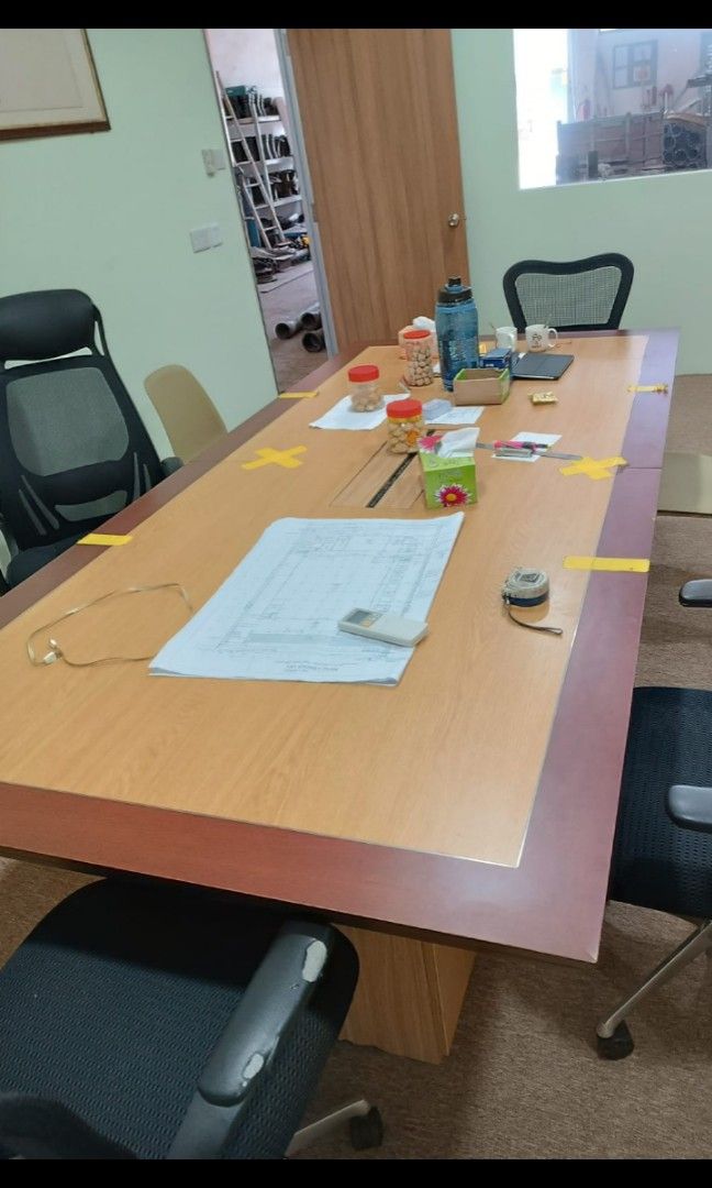 Used office table, Furniture & Home Living, Furniture, Tables & Sets on Carousell