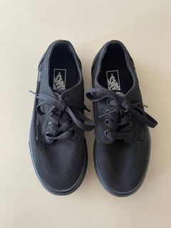 Vans off the wall shoes