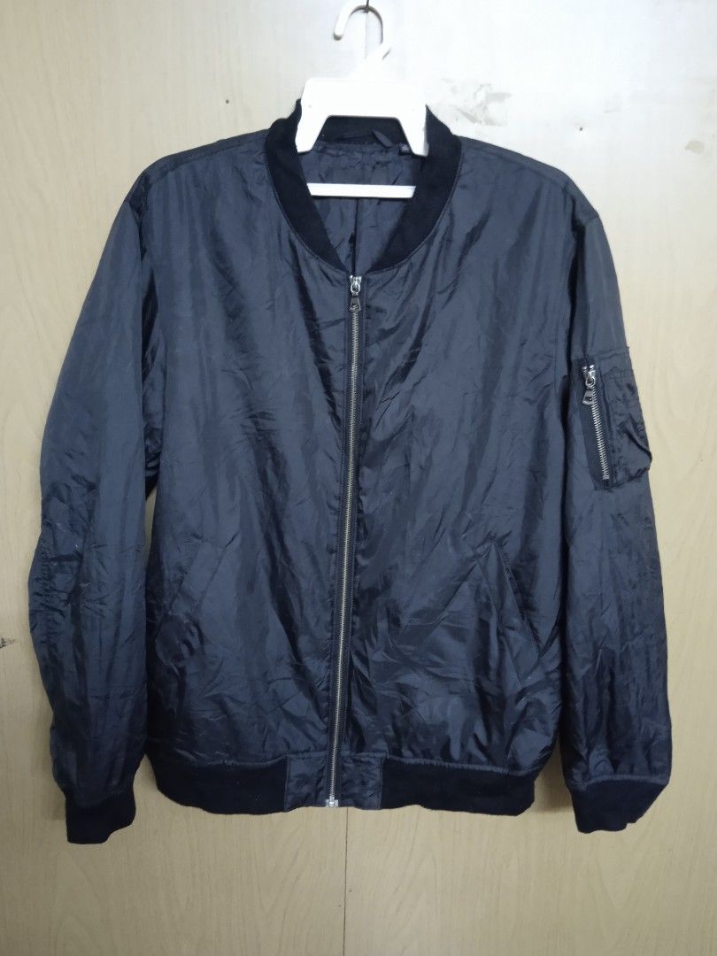 Vintage Uniqlo Bomber Jacket, Men's Fashion, Coats, Jackets and ...