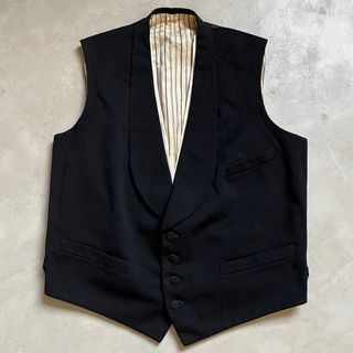 由 dr.vintageee (刊登 ID 1222308995，圖片 1) 提交，位於 的 (類別：)，說明：。