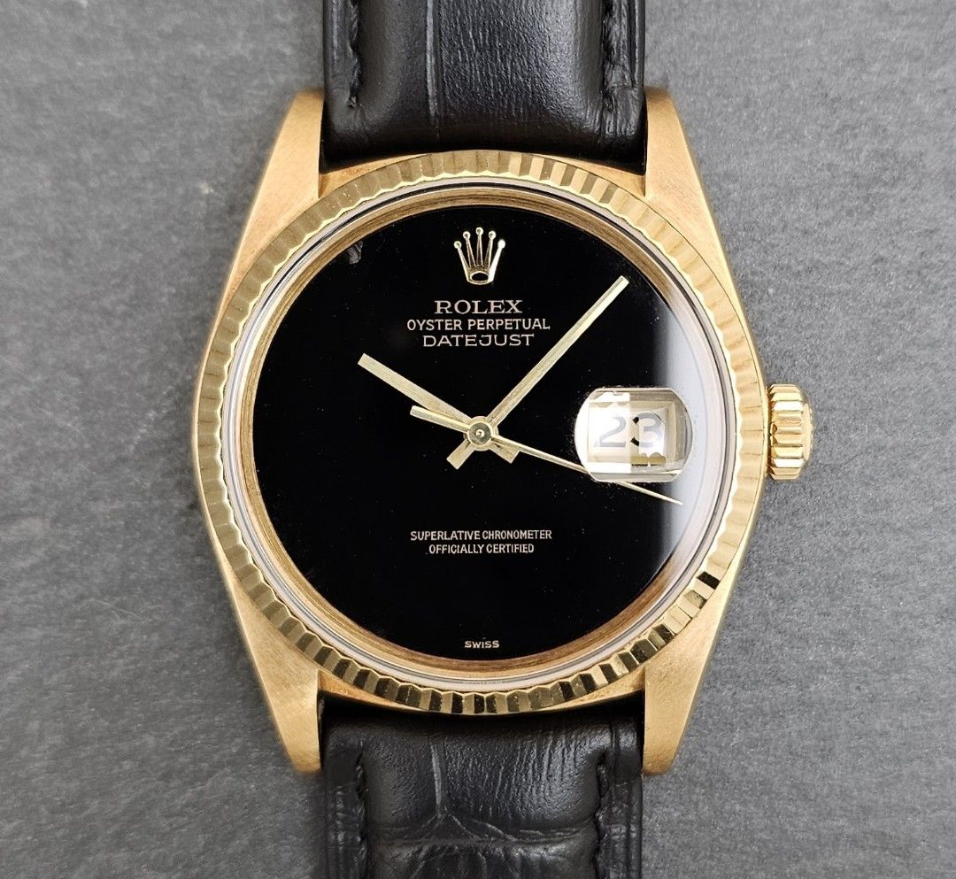 Rolex Datejust Black Dial Half Gold - Onyx Store