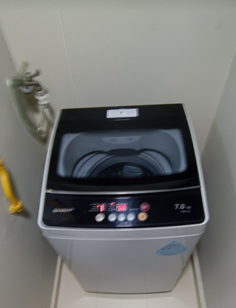 1 year old sharp washing machine, TV & Home Appliances, Washing
