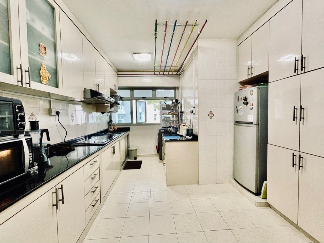 52 Strathmore Avenue Forfar Heights, Property, Rentals, Room Rentals on