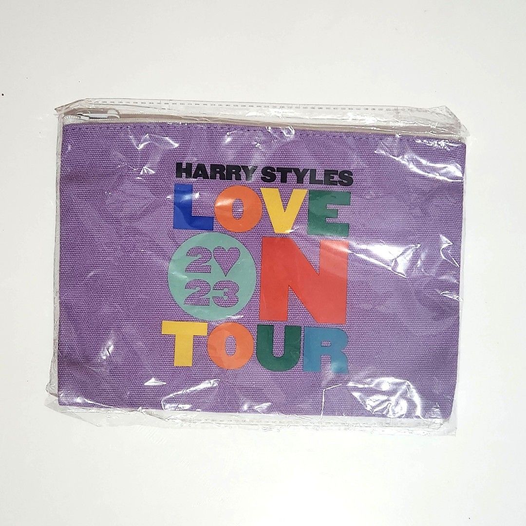 💜 Harry Styles Love On Tour 2023 VIP Purple Tote Bag (HSLOT Merch /  Merchandise), Hobbies & Toys, Memorabilia & Collectibles, Fan Merchandise  on Carousell