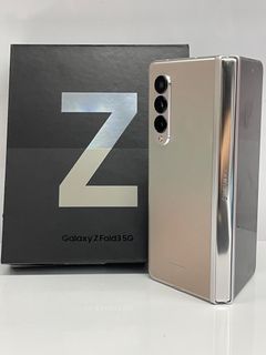 💫 Samsung Galaxy Z Fold 3 5G , 12GB RAM + 512GB ROM , Phantom Silver In Colour , Very Nice Condition 9.5/10 , Full Box + Charging Cable , Local Set , 99 Days Shop Warranty ( #2368 )