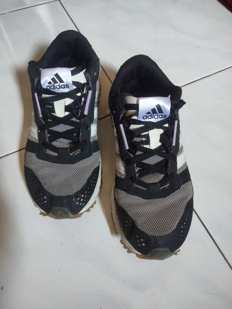 Adidas aktiv shoes