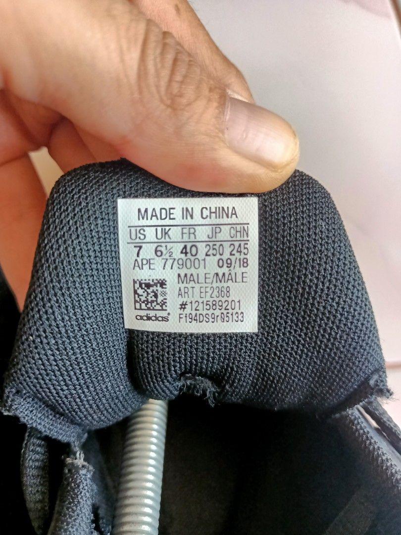 Adidas shoes, Fesyen Pria, Sepatu , Sneakers di Carousell