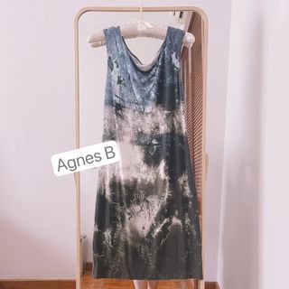 AGNES B Jersey Dress with Abstract Art Design