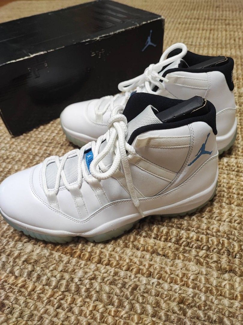 Jordan 11 blu online