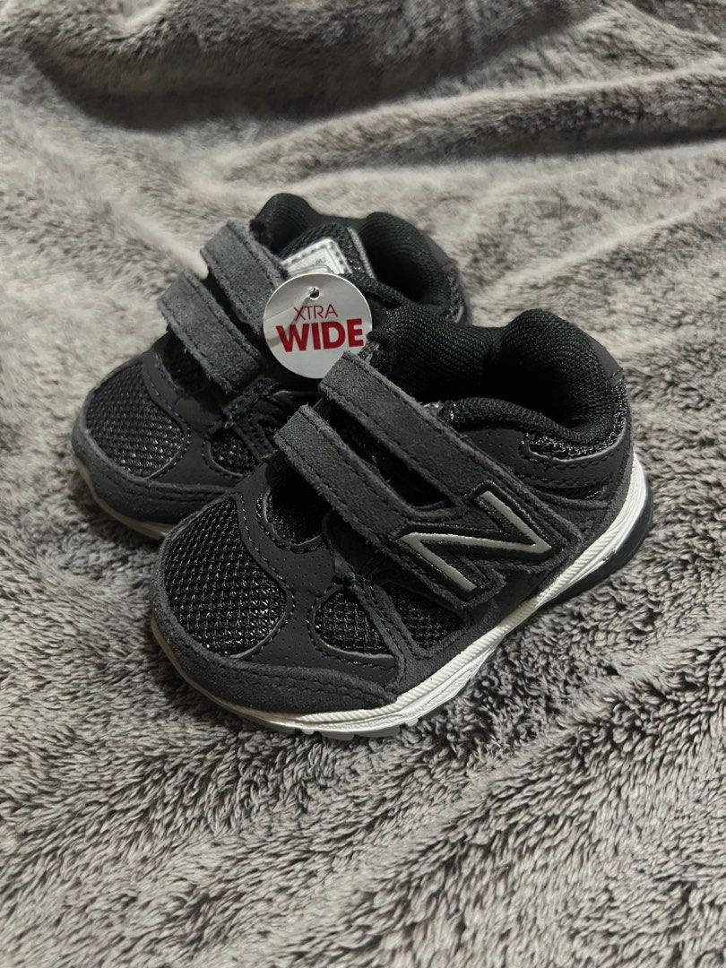 Wide fit baby shoes deals