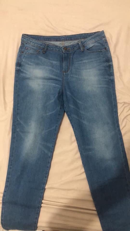 Bench/ overhauled jeans on Carousell