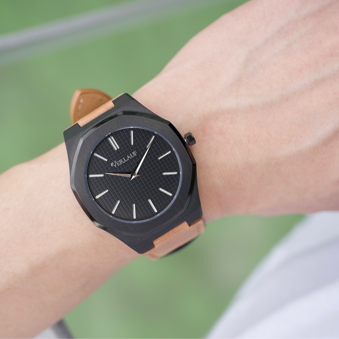 Black Dress Watch Japanese Quartz Movement Luxury Watches on