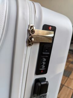 *Bnew-Korean White Luggage with Gadget compartment rubber wheels 3digit security Lock 360 smooth rotation wheels