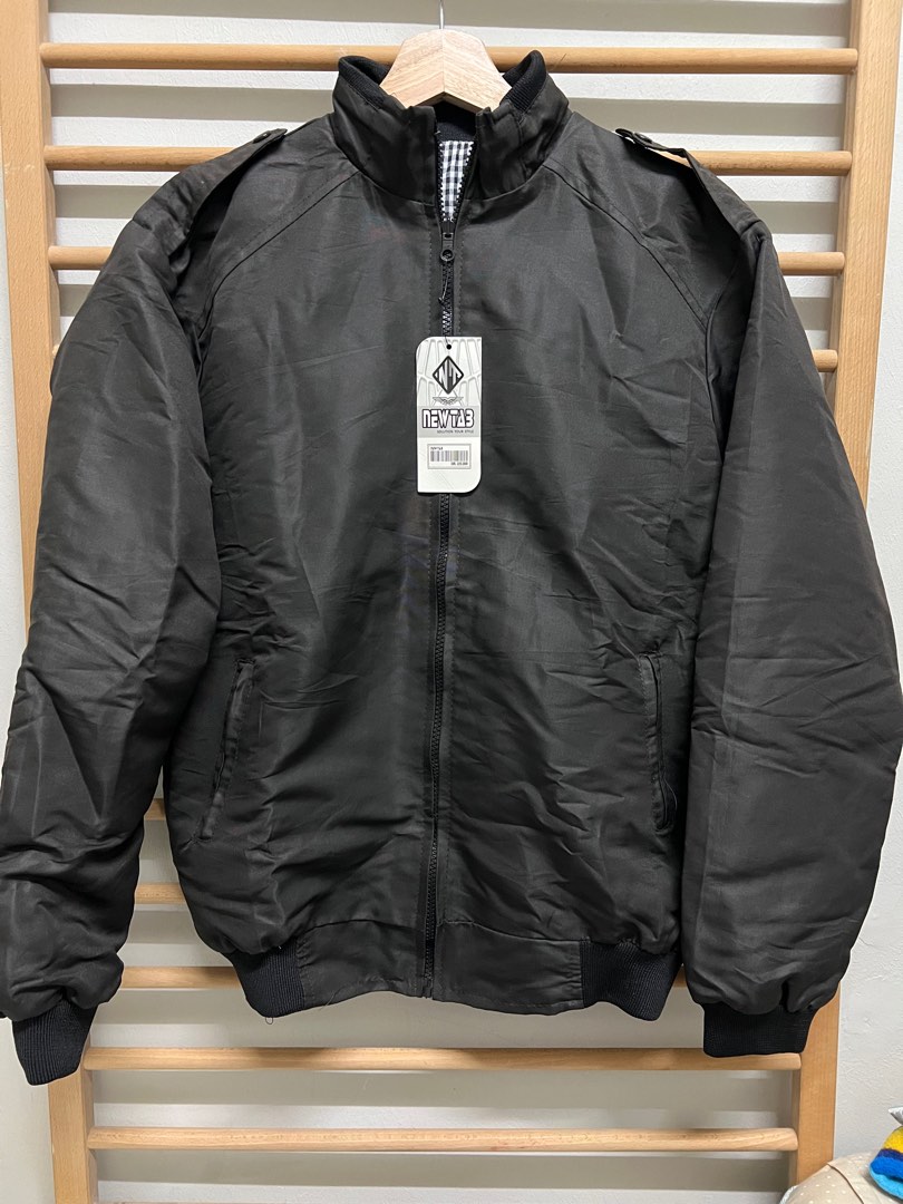 Bombar Jacket, Men's Fashion, Coats, Jackets and Outerwear on Carousell