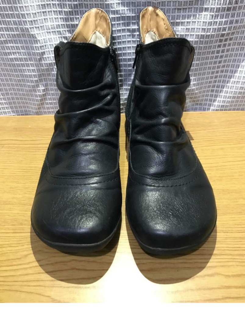 Boots, Women's Fashion, Footwear, Boots on Carousell