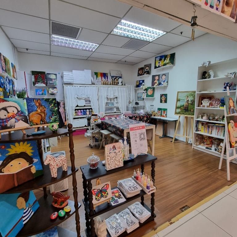 Bukit Timah Art Studio for Takeover, Learning & Enrichment, Music & Arts Classes on Carousell
