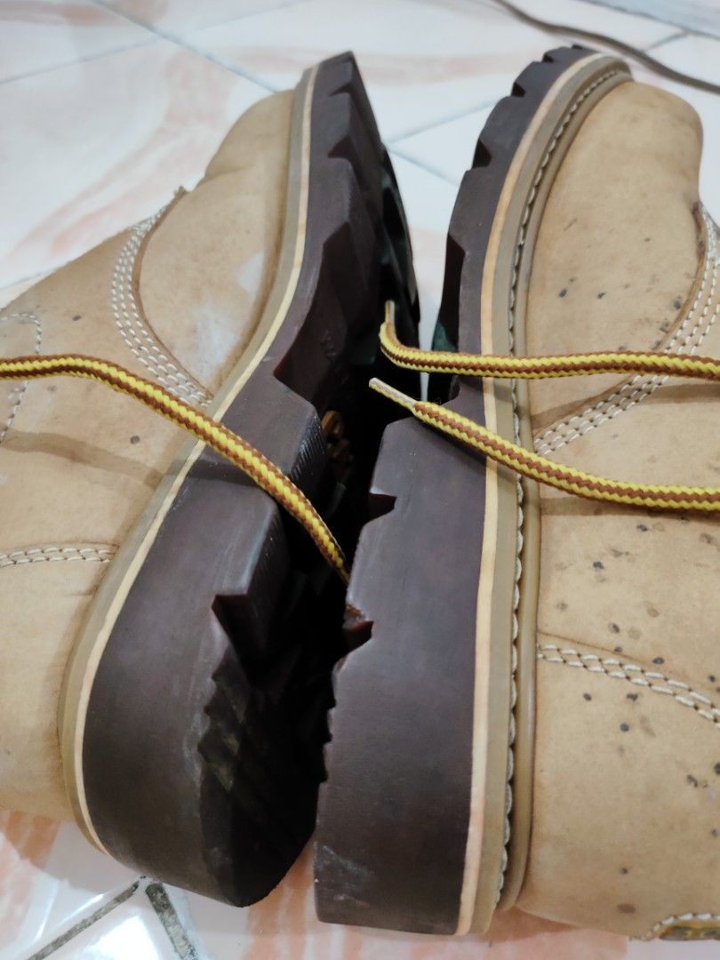 Caterpillar CAT Work Boot Shoes for Men on Carousell