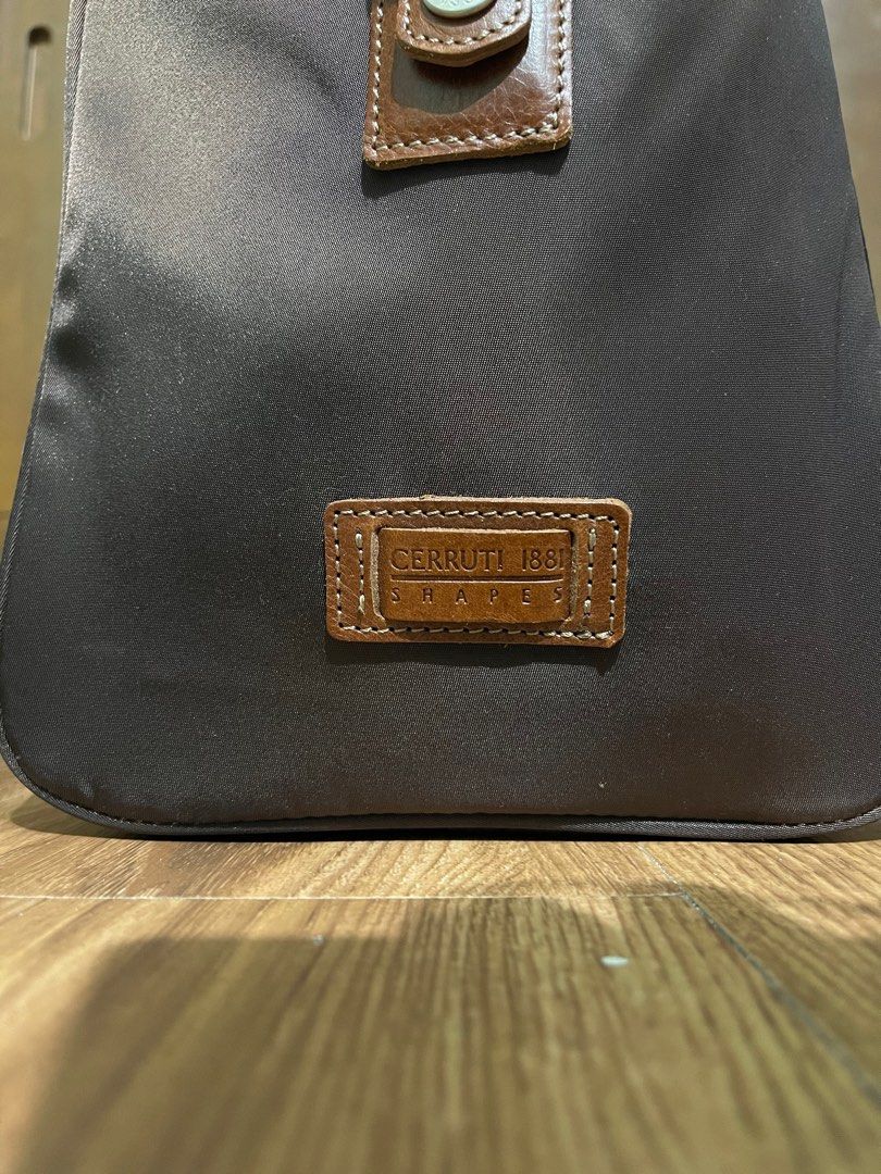 Sac Anti-poussière Cerruti 1881 - Tote Bag Collector Pour Femme - état D'occasion