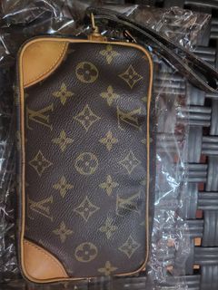 Clutch bag