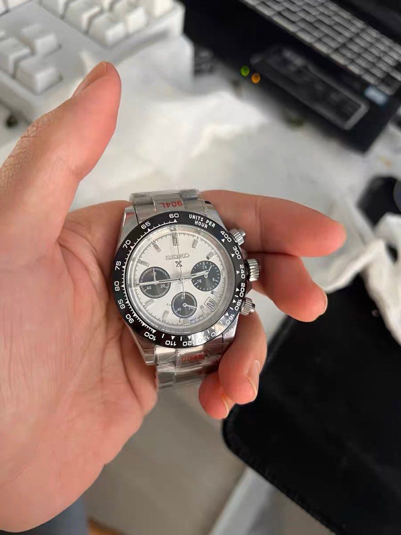 Cusotm panda 🐼 Daytona Seiko mod vk63 movement watch, Men's Fashion,  Watches & Accessories, Watches on Carousell