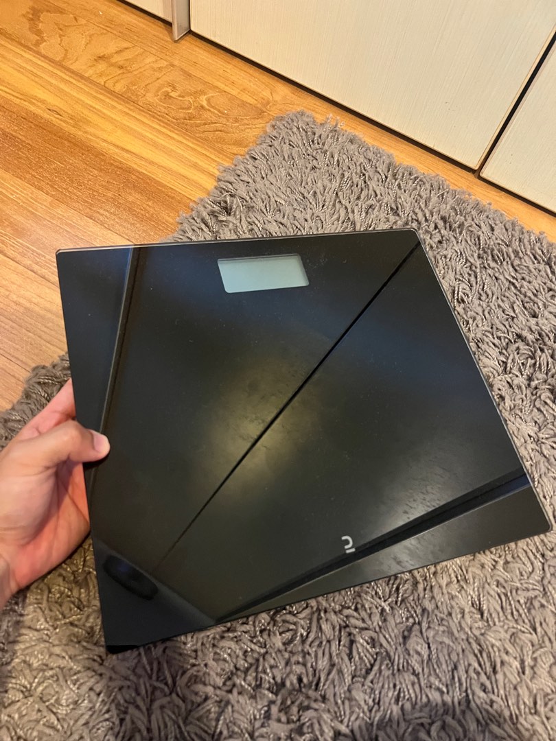 Decathlon Weighing Scale, Health & Nutrition, Health Monitors