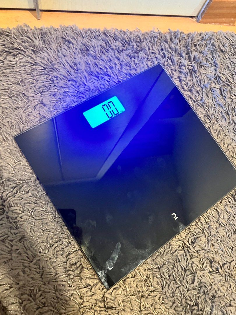 Decathlon Weighing Scale, Health & Nutrition, Health Monitors