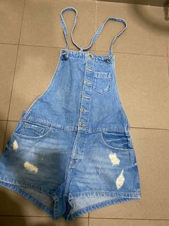 (Category: ) located in . Submitted by scout24 (Listing ID 1222257483, Image 1). Description: .