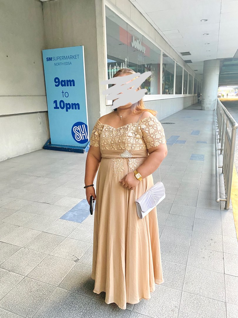 Wedding sponsors attire cheap
