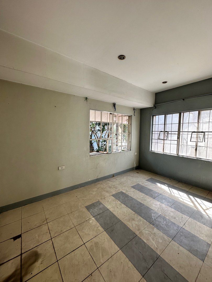 Foreclosed House and Lot in Maravilla General Trias, Property, For Sale, House & Lot on Carousell