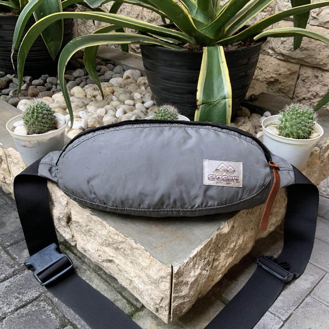 GREGORY MADE IN USA WAIST BAG GREY, Fesyen Pria, Tas & Dompet , Tas