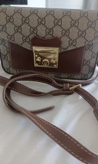 (Category: ) located in . Submitted by glamourpreloved (Listing ID 1222253681, Image 1). Description: .