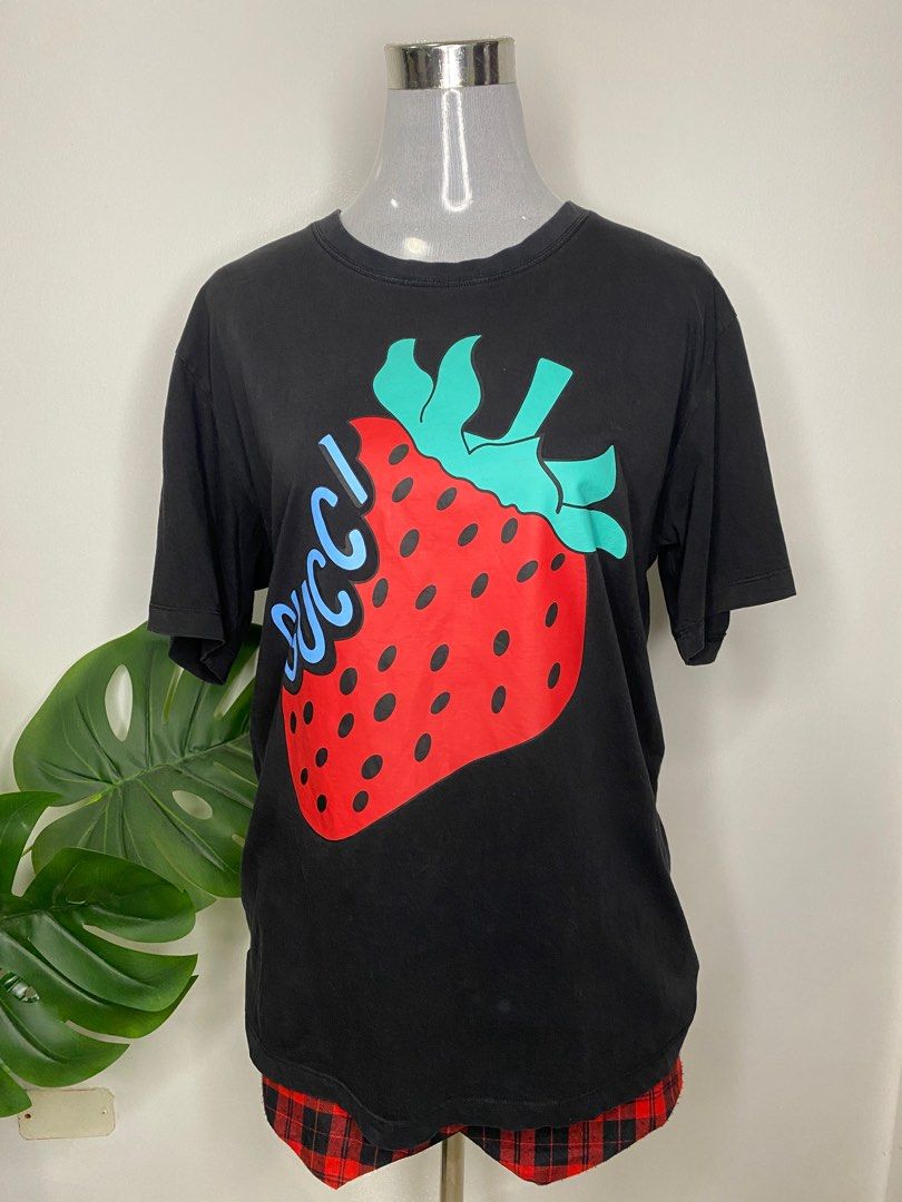 Gucci strawberry tee cheap