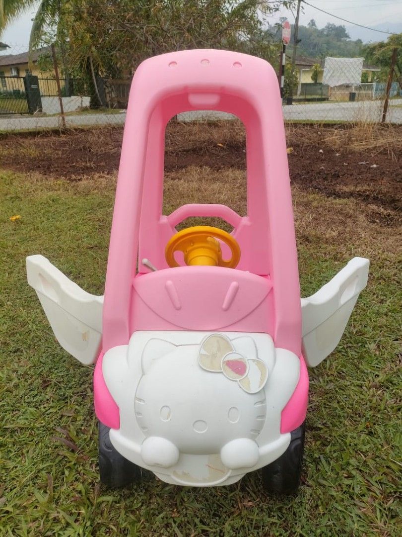 Hello Kitty Ride On, Hobbies & Toys, Toys & Games on Carousell