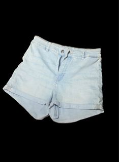 (Category: ) located in . Submitted by monicadeclutters (Listing ID 1222328465, Image 1). Description: .